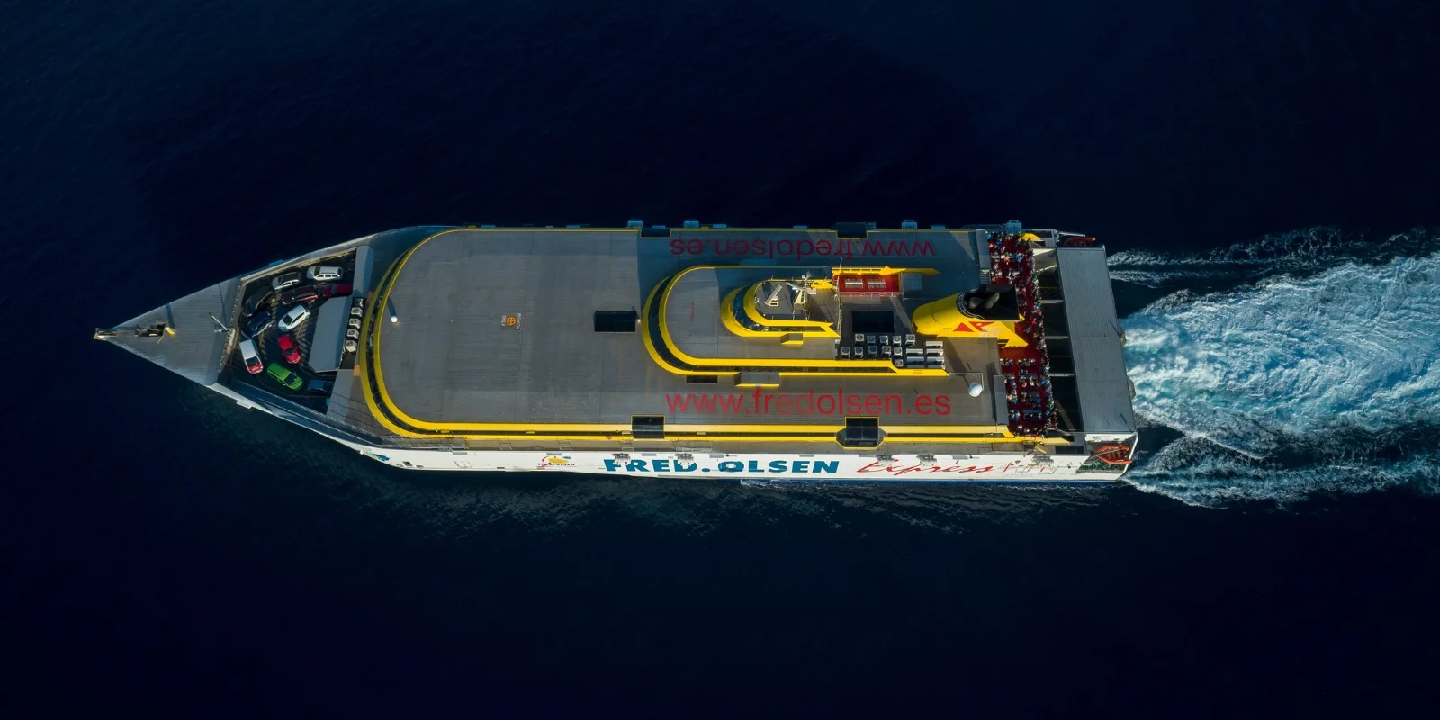 Aerial view of the Benchijigua Express fast ferry sailing