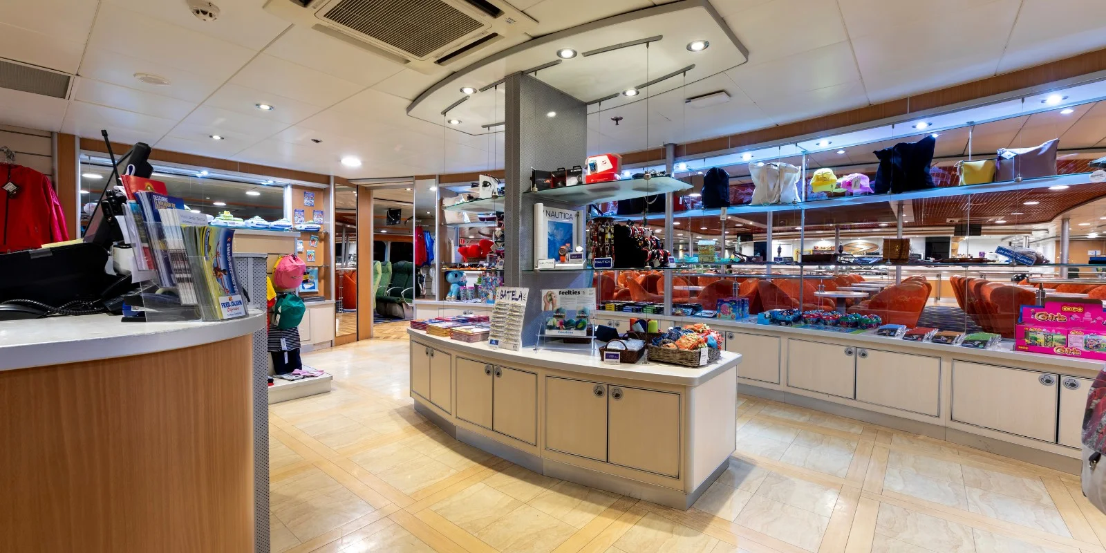 Onboard boutique of the Benchijigua Express