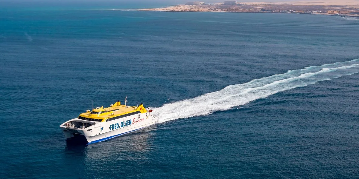 Bocayna Express saliendo del puerto