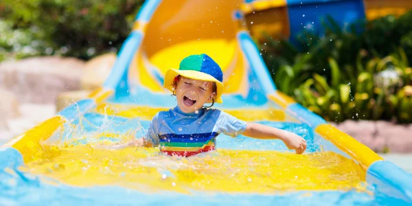 Acua Water Park en Fuerteventura: diversión para familias en Canarias