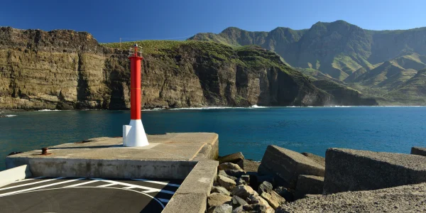 Puerto de las Nieves en Agaete: belleza atlántica en Gran Canaria