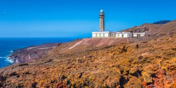 Paisajes y actividades en El Hierro: acantilados, costa y naturaleza