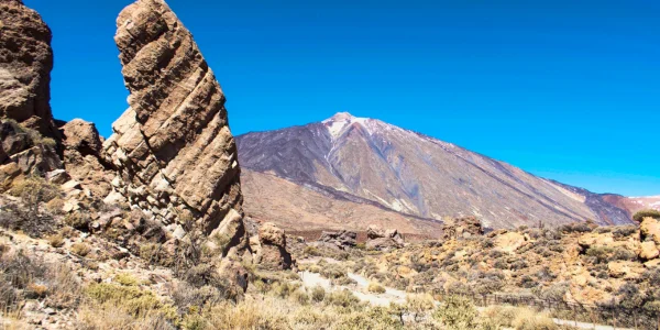 Sendero de las 7 Cañadas llegando a los Roques de García, en Tenerife