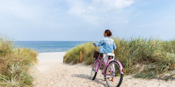 Paseo en bicicleta por los caminos y playas de La Graciosa