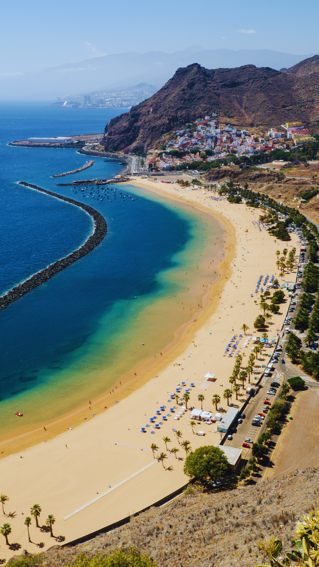Playa de Las Teresitas en Santa Cruz de Tenerife