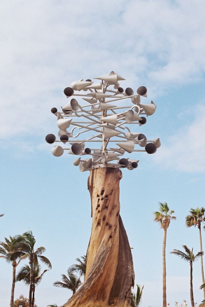 Escultura de viento en Puerto de la Cruz