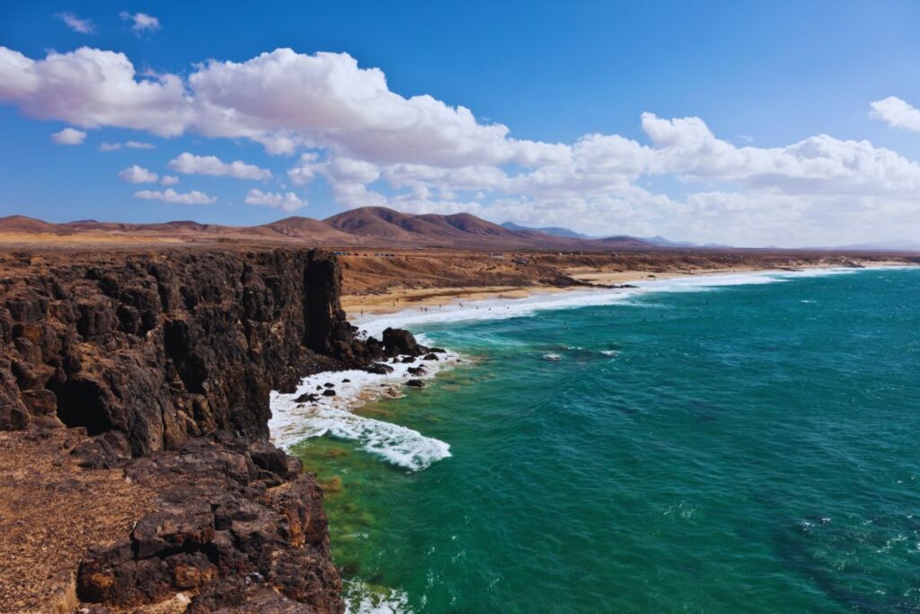 Vista desde los acantilados de las calas del Cotillo