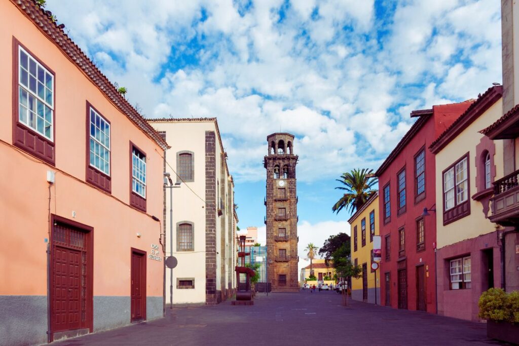 Torre de la iglesia de La Concepción en la ciudad de San Cristóbal de La Laguna