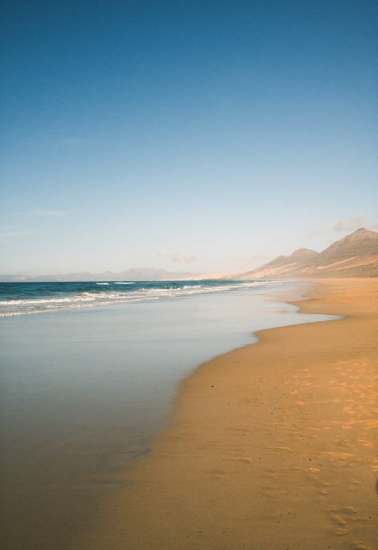 Orilla de la playa de Cofete