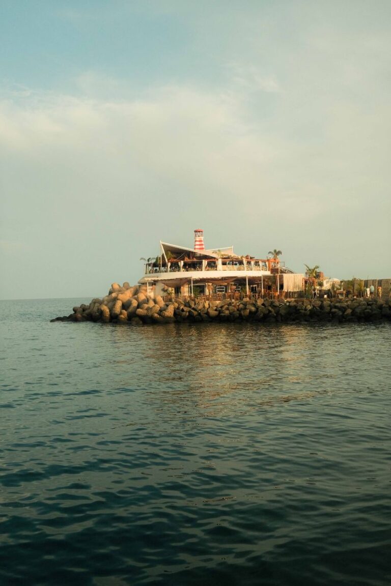 Restaurante situado en Puerto de Mogán, en el sur de Gran Canaria