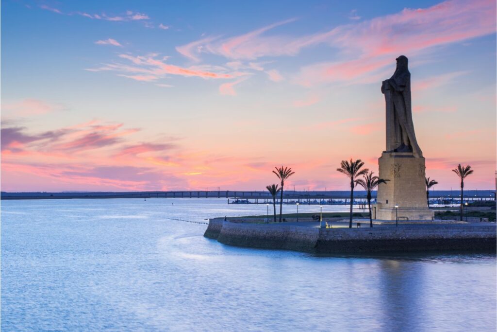 Monumento a la fe descubridora en Huelva