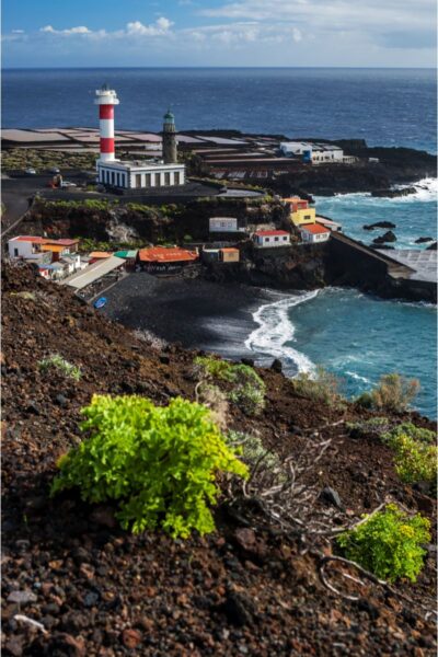 Imagen aérea de la playa del faro de Fuencaliente